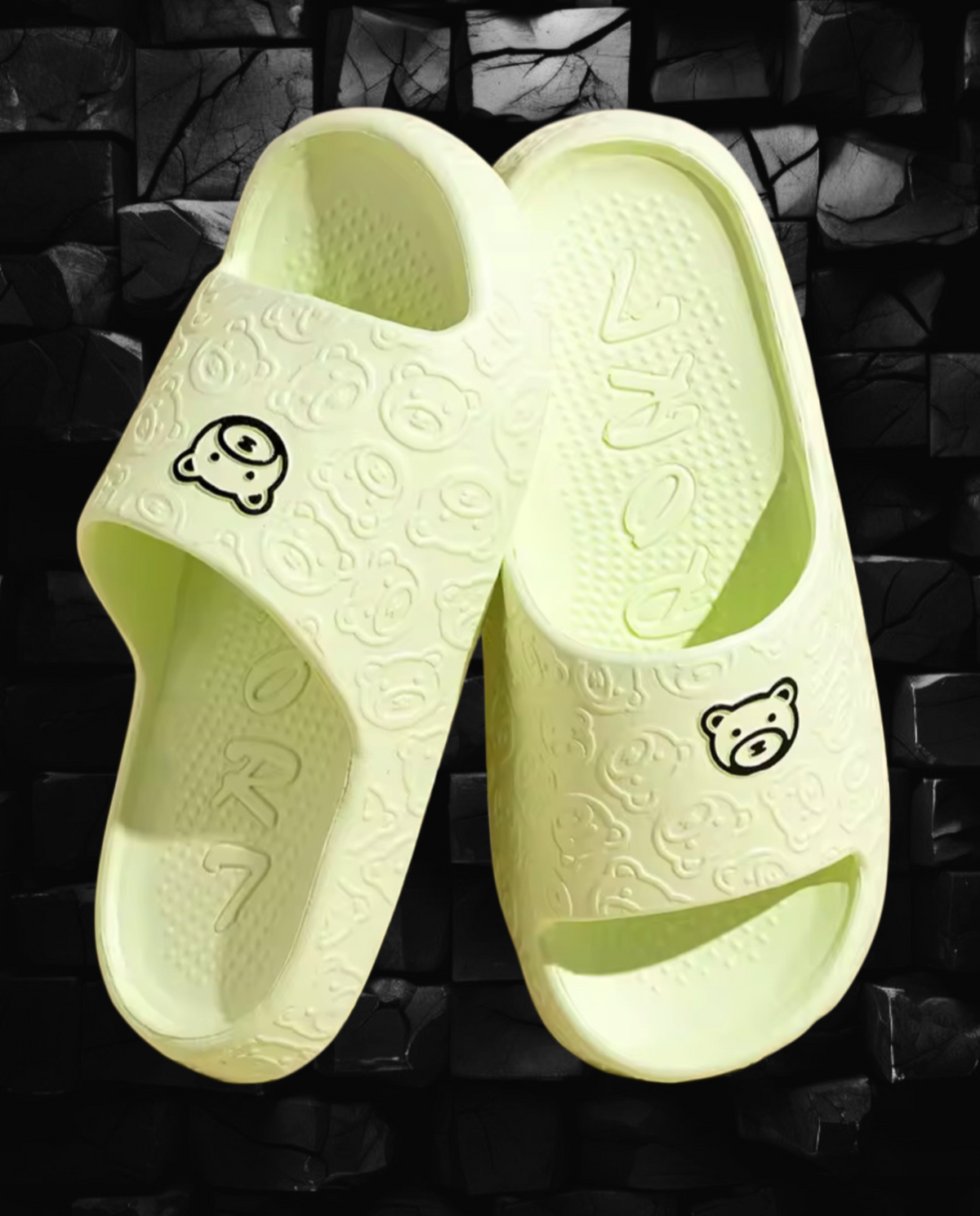 Badeschlappen mit Bärchen-Design/Teddy bear-design pool slides